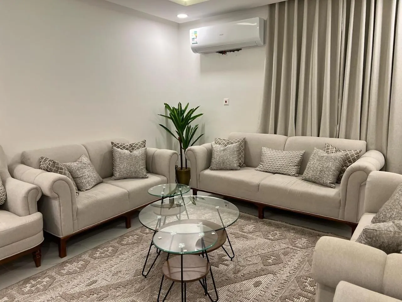 شقة مفروشة Apartment Dammam Saudi Arabia
